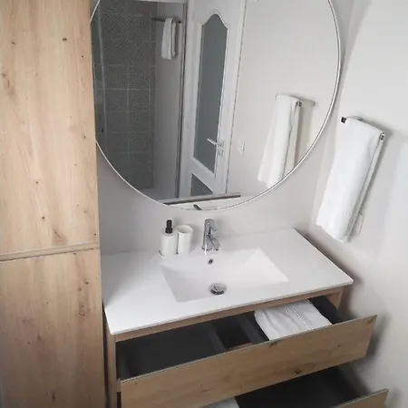 Apartman Atico 22 - Centrico, Aire Acondicionado Y Parking