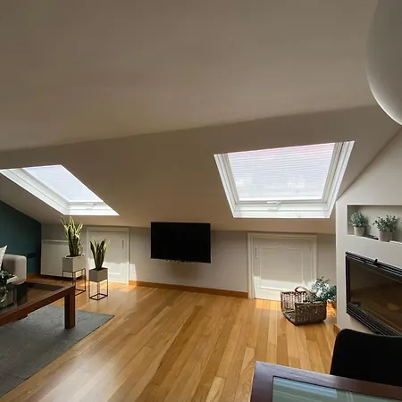 Atico 22 - Centrico, Aire Acondicionado Y Parking Apartament *