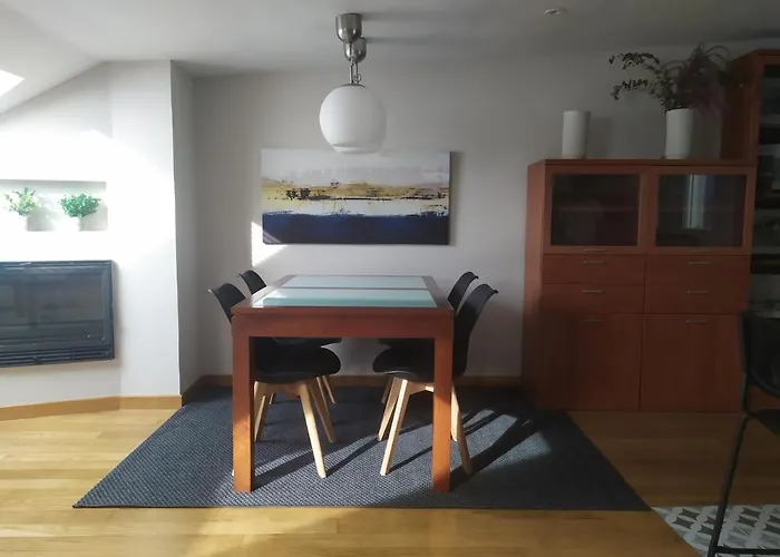 Atico 22 - Centrico, Aire Acondicionado Y Parking * Vilagarcia de Arousa