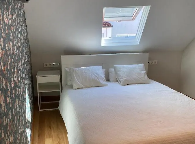 Atico 22 - Centrico, Aire Acondicionado Y Parking Apartament